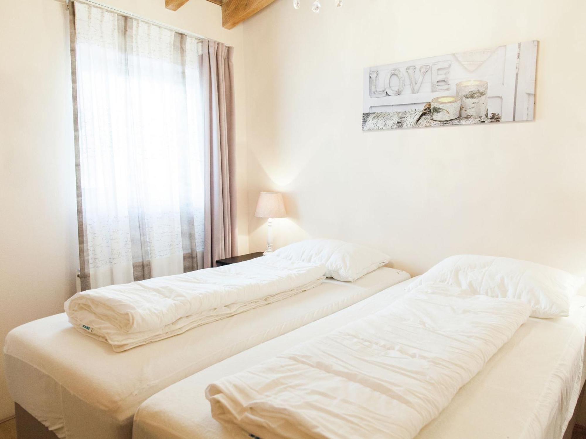 Beautiful Holidayhome With Sauna And Terrace Harscheid Exteriör bild