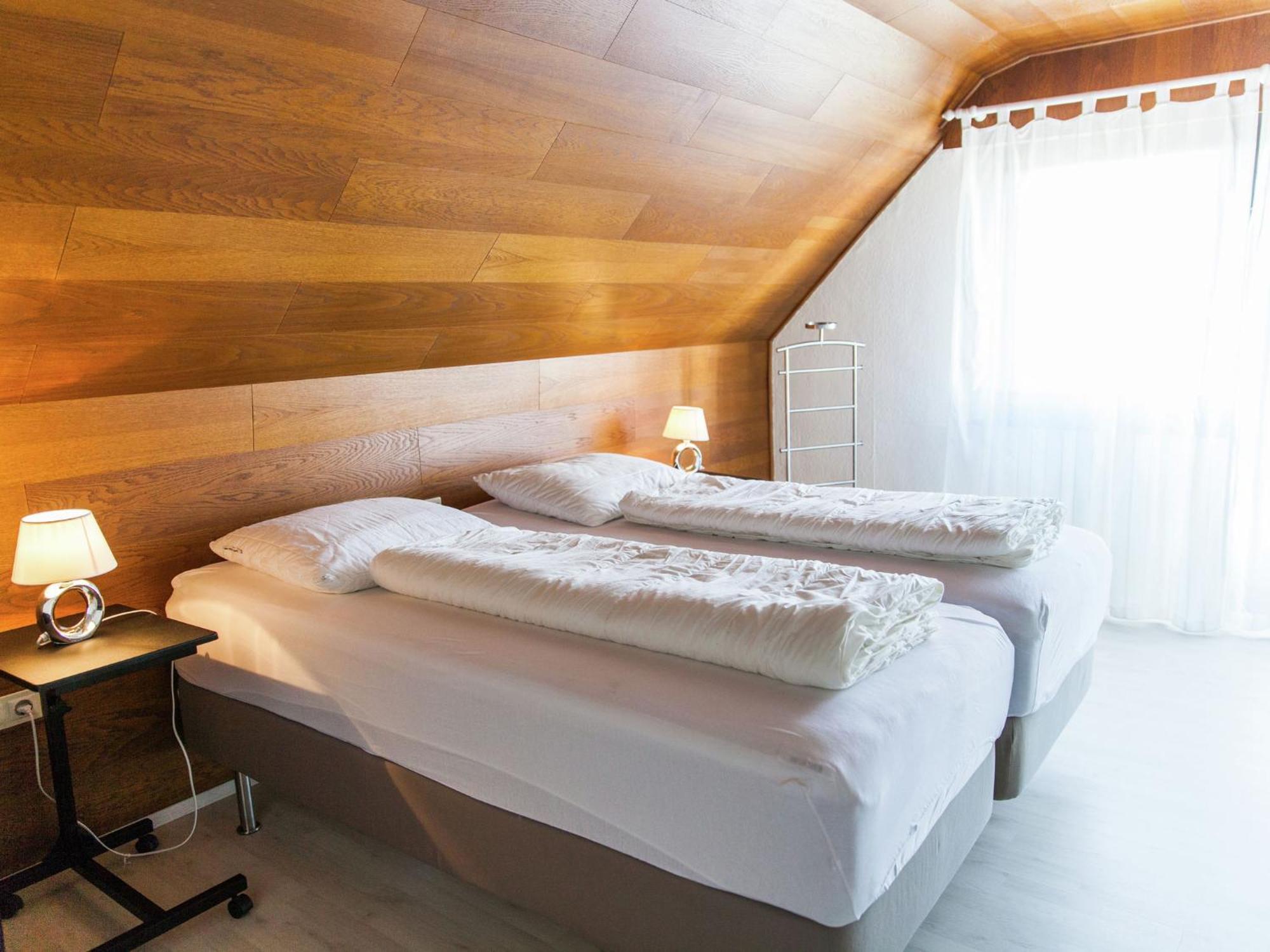 Beautiful Holidayhome With Sauna And Terrace Harscheid Exteriör bild