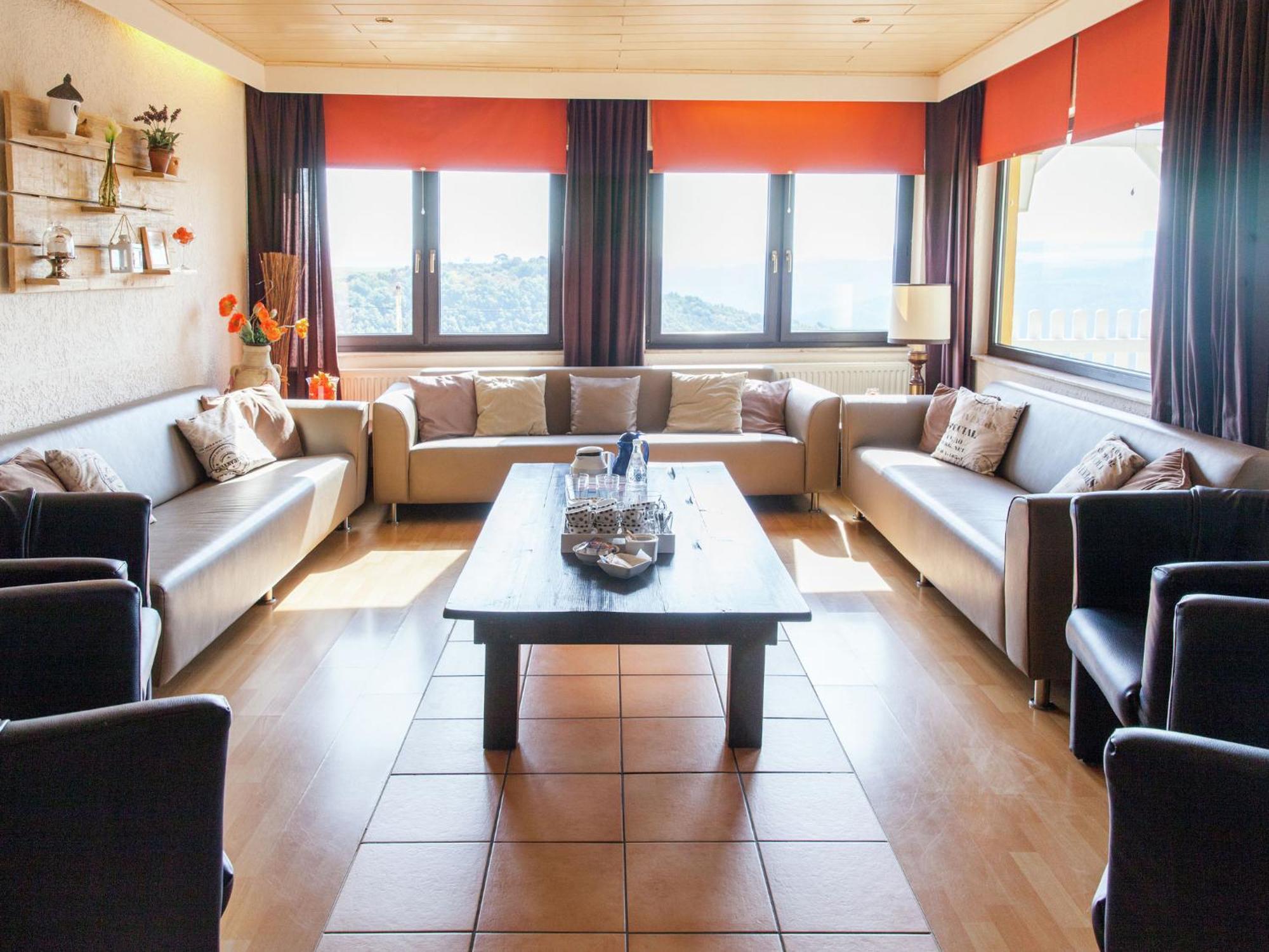 Beautiful Holidayhome With Sauna And Terrace Harscheid Exteriör bild