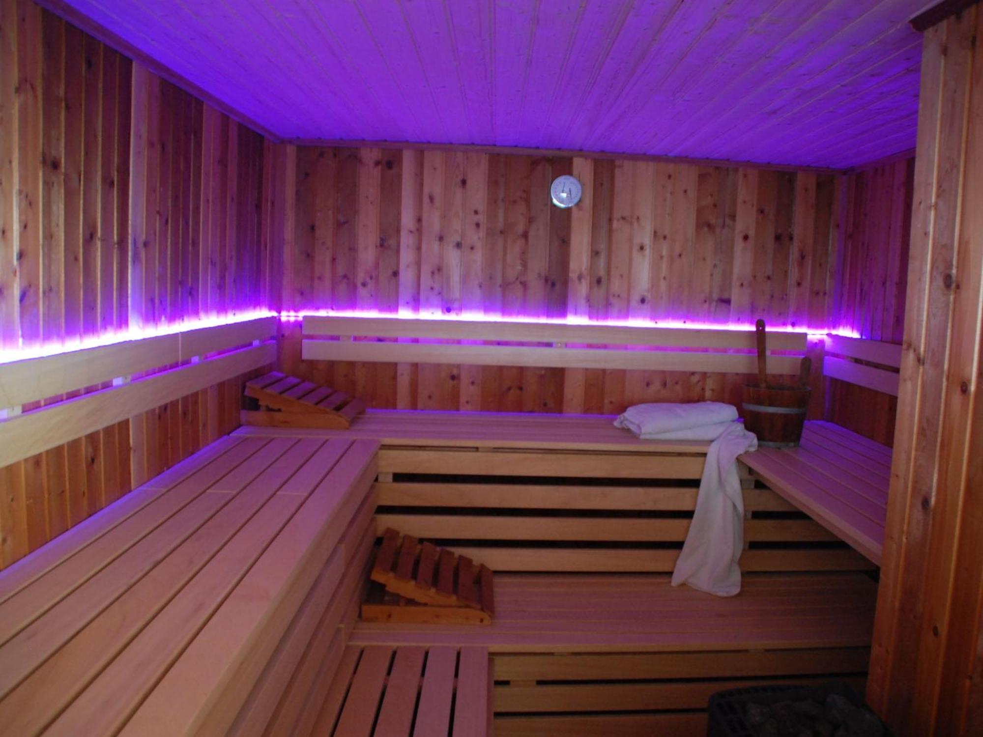Beautiful Holidayhome With Sauna And Terrace Harscheid Exteriör bild